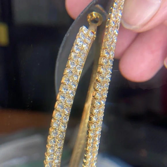 Gold Tone Hoop Earrings - Picture 5 of 6